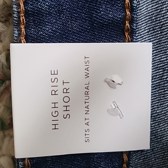 DIP BRAND WOMENS PLUS SIZE BLUE JEAN CUTOFF SHORTS SIZE 24W - Picture 6 of 16